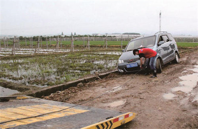 桓仁抚顺道路救援